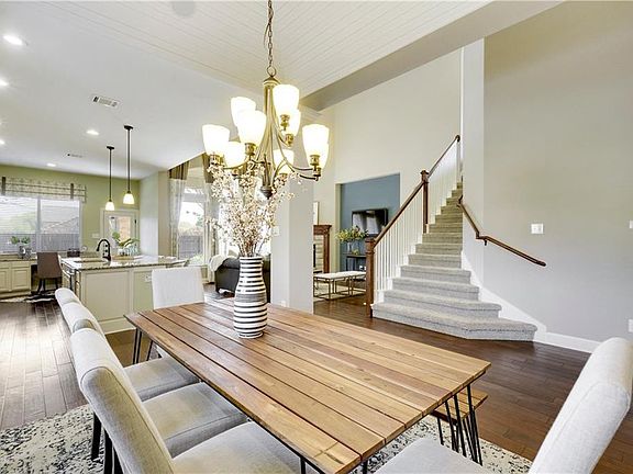 4th image of 500 Fern Ct