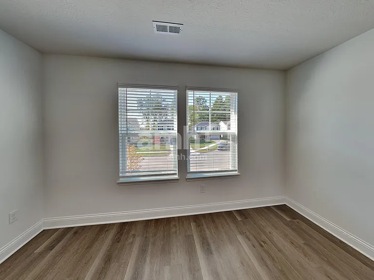 206 Rustic Barn Ct — Photo 14