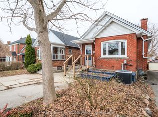 30 Ronald Ave, Toronto, ON M6E 4M6