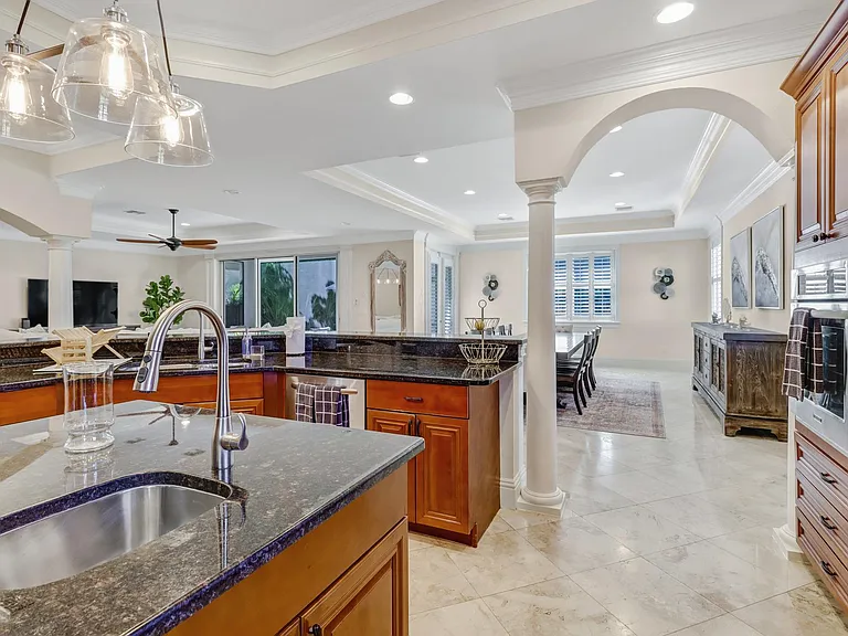 2854 Coco Lakes Ct — Photo 13