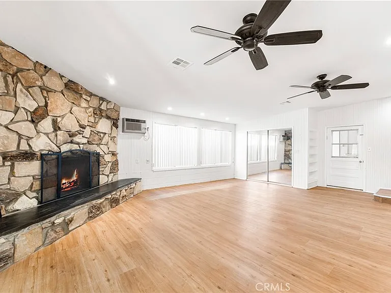 1231 E Mayfair Ave — Photo 7