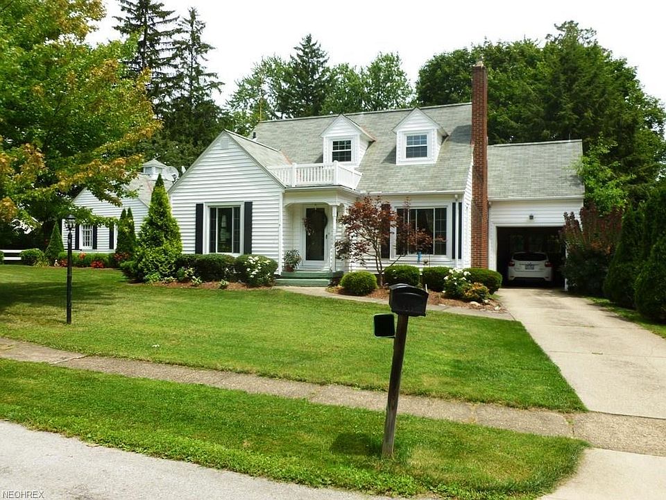 1st image of 639 Hillcrest Dr