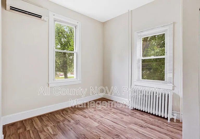 305 9th St #2 — Photo 20