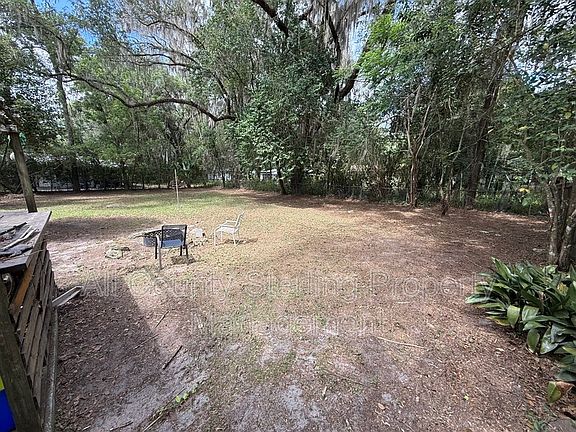 3rd image of 123 NW 26th St