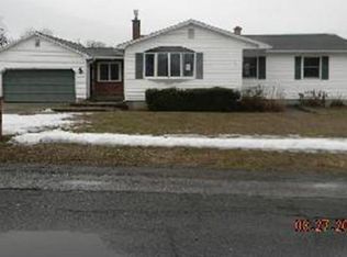 134 Polaski Ave, Chicopee, MA 01013
