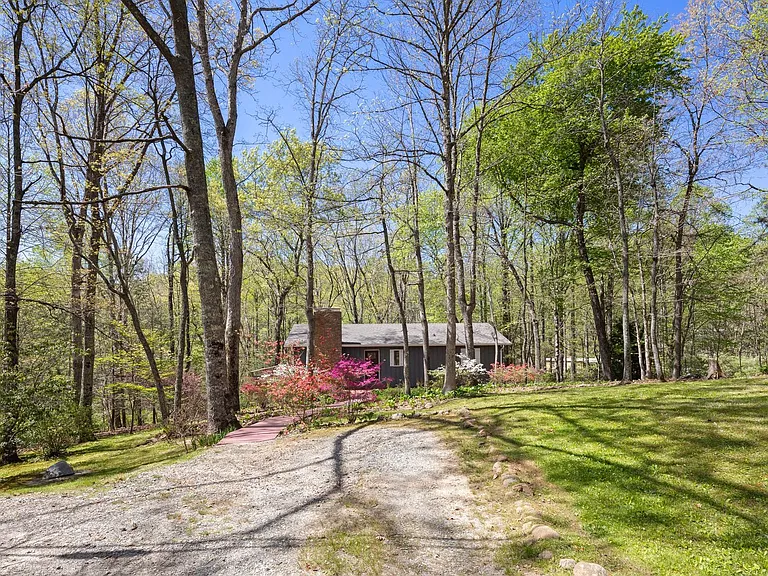 110 Sleepy Gap Rd — Photo 30