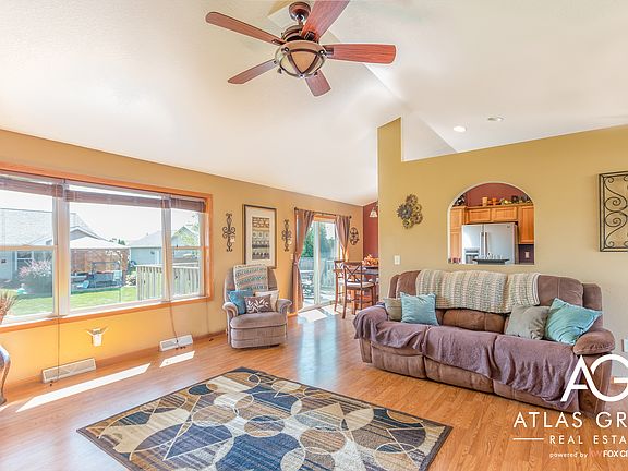 5th image of 1561 Dalebrook Dr
