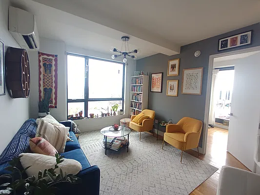 Rented by City Vista Inc | media 1
