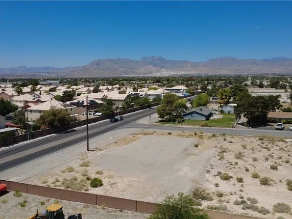6010 Moonlight Dr, Las Vegas, NV 89130