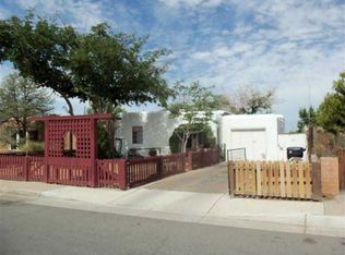 4623 10th St NW, Albuquerque, NM 87107