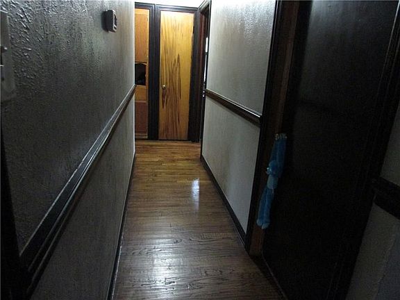 5th image of 1019 Noble Ave