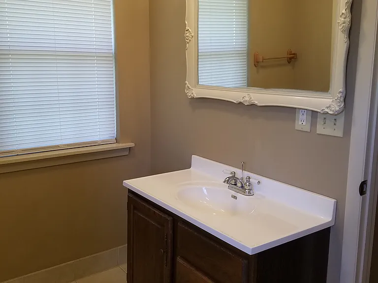 908 Cedar St #C — Photo 12