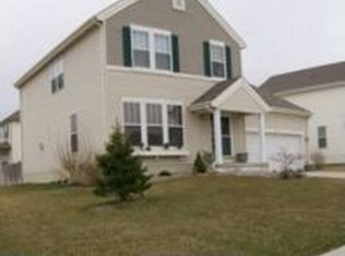 19903 Hackberry Dr, Gretna, NE 68028