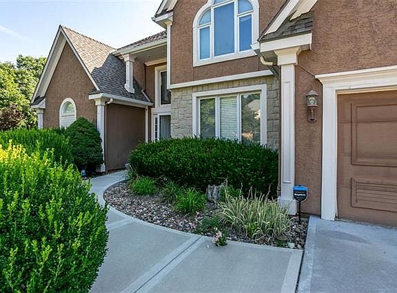 2nd image of 7567 Eicher Dr