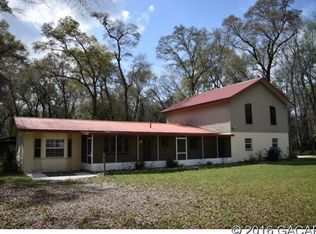 9059 Florida St, Fanning Springs, FL 32693