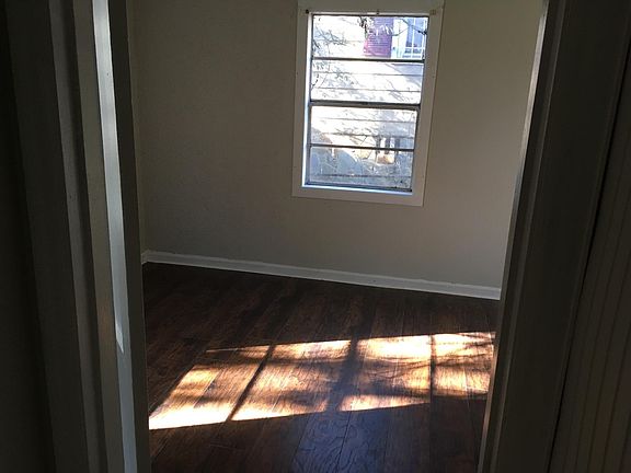 4th image of 1617 Lombard Pl