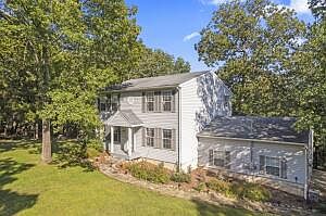2nd image of 450 Wallen Bluff Dr