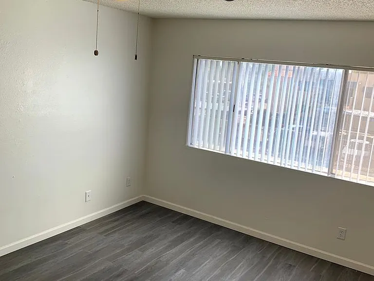 Casa Larga Apartments — Photo 3
