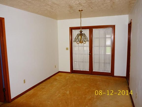 3rd image of 1746 Blackmon Ct