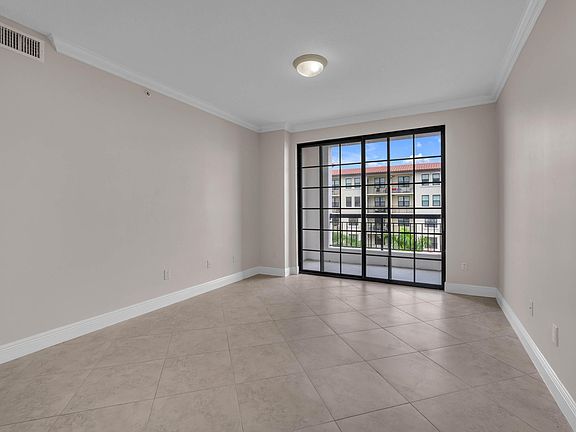 5th image of 233 S Federal Highway #603