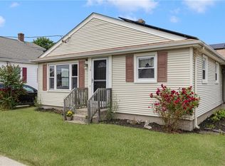 50 Cute St, Pawtucket, RI 02860