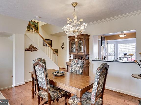 3rd image of 15775 Widewater Dr