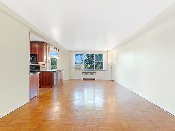 3rd image of 1450 Palisade Ave APT 3I
