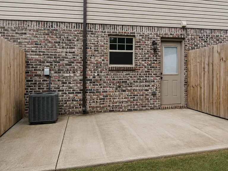 1761 Spring Water Dr #C — Photo 22