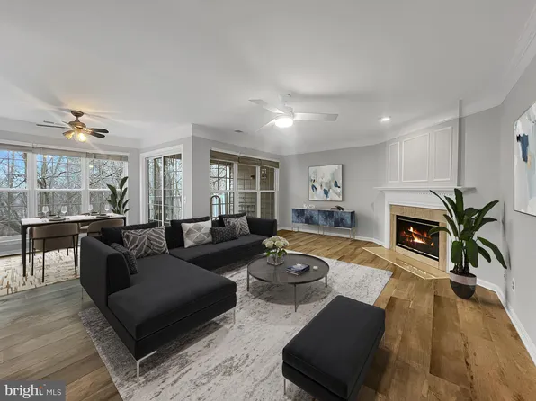 9286 Cardinal Forest Ln #D-302, Lorton, VA 22079