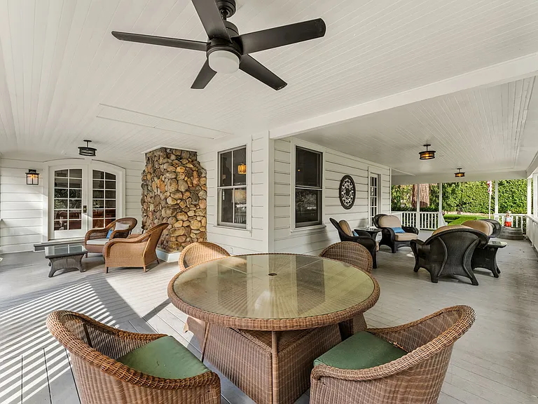 2850 Silverado Trl — Photo 33