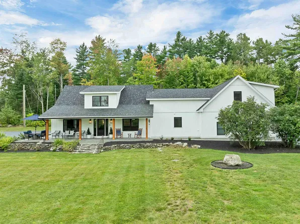 329 Mountain View Road, Whitefield, NH 03598