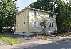 2 bed, 1000 sqft, $1,600 — Photo 3