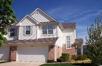 1st image of 212 Wimbledon Pl