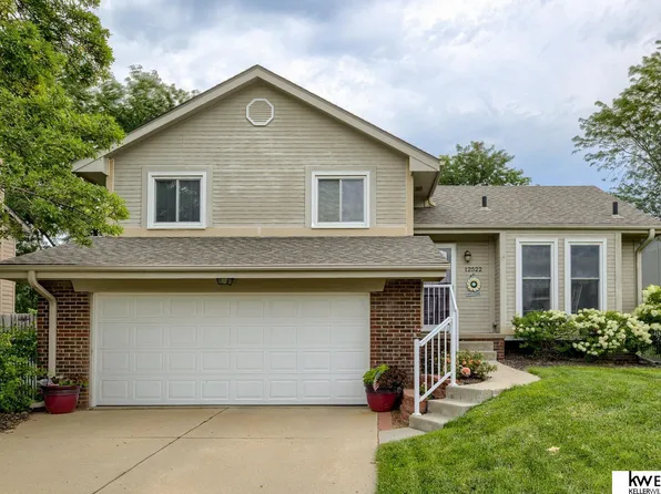 12522 Binney St, Omaha, NE 68164