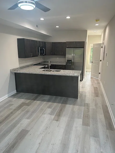 15 Melrose Dr — Photo 3