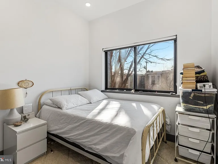 1935 E Hazzard St #203 — Photo 7