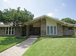 7217 La Sobrina Dr, Dallas, TX 75248