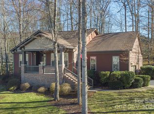 4 Grey Goose Ct, Biltmore Lake, NC 28715