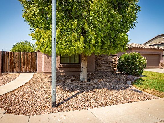 3rd image of 4572 S Four Peaks Way