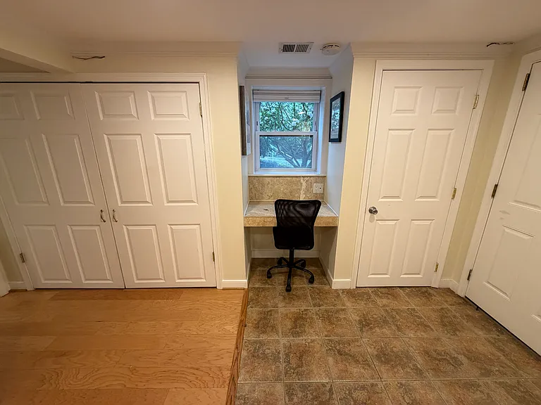 4799 Williamsburg Blvd — Photo 3