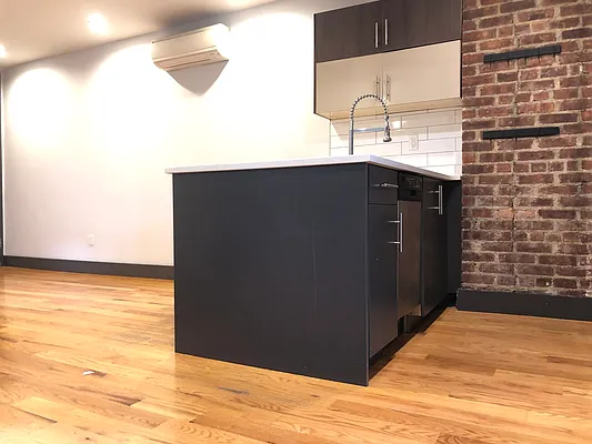 Rented by Yup Realty LLC | media 10