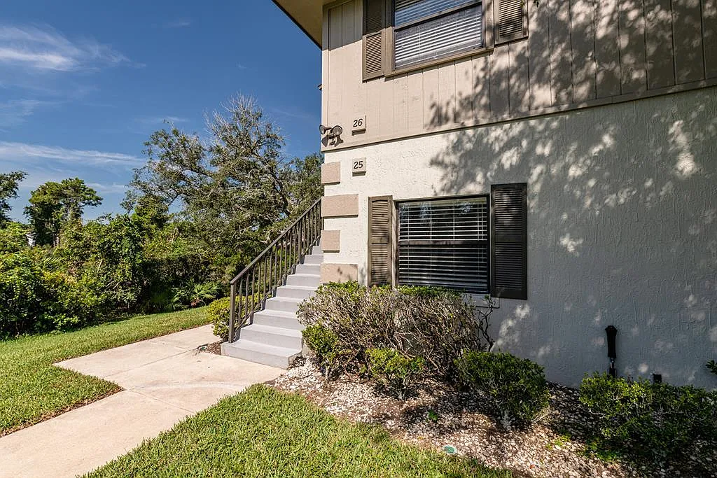 Building Photo - 25 Talavera Ct