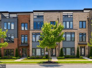 22522 Foundation Dr, Ashburn, VA 20148
