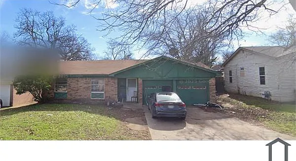5604 Macarthur Dr — Photo 1