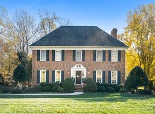 4230 3rd St NW, Hickory, NC 28601