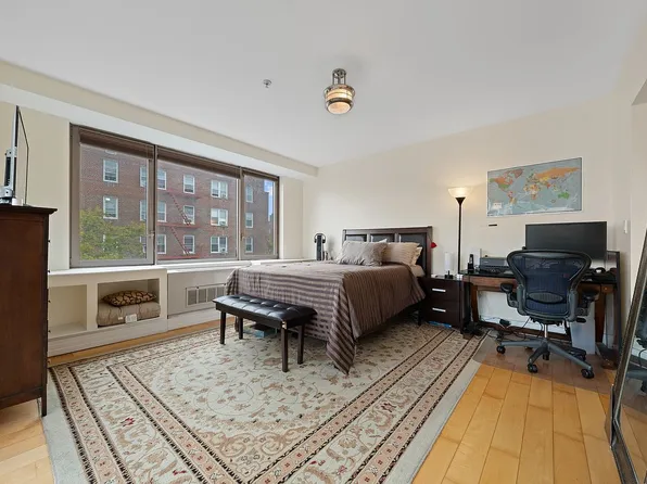 64-05 Yellowstone Blvd #Penthouse 509, Forest Hills, NY 11375