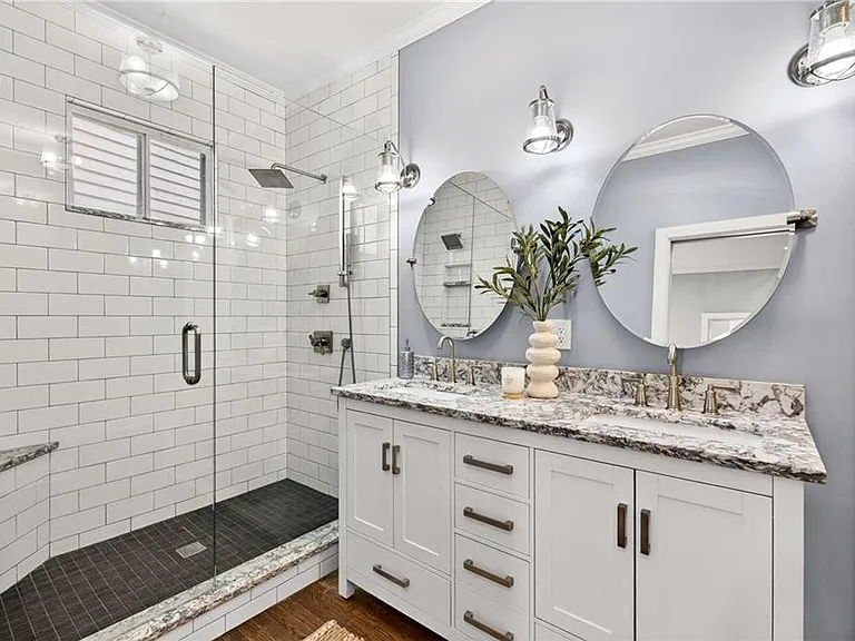 217 Westminster Dr NE — Photo 33