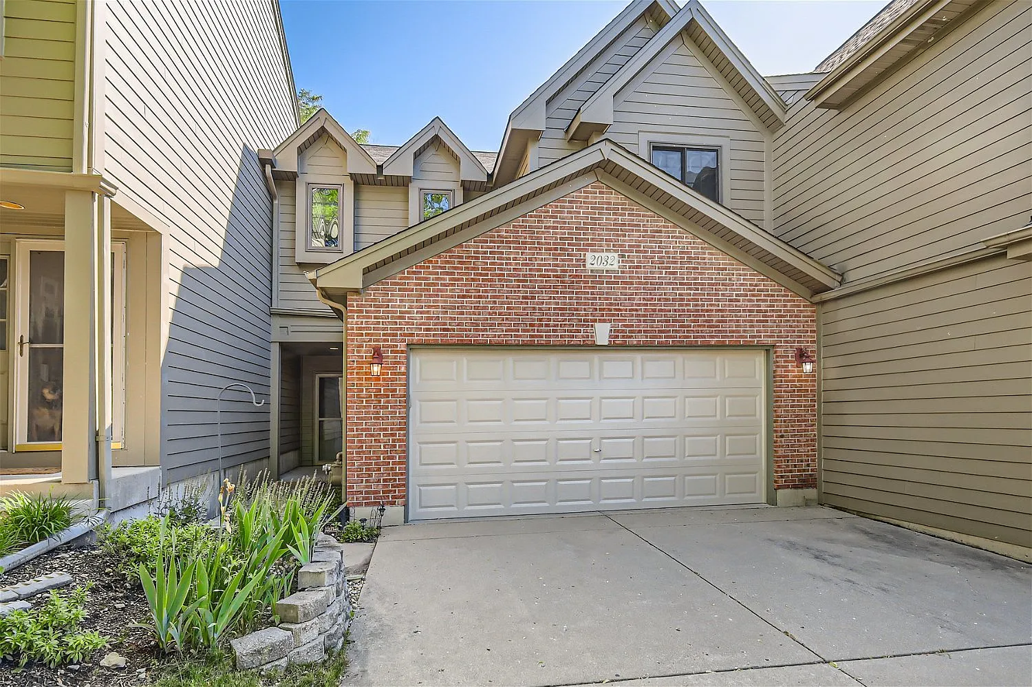 2032 Jeffrey Ct photo 1
