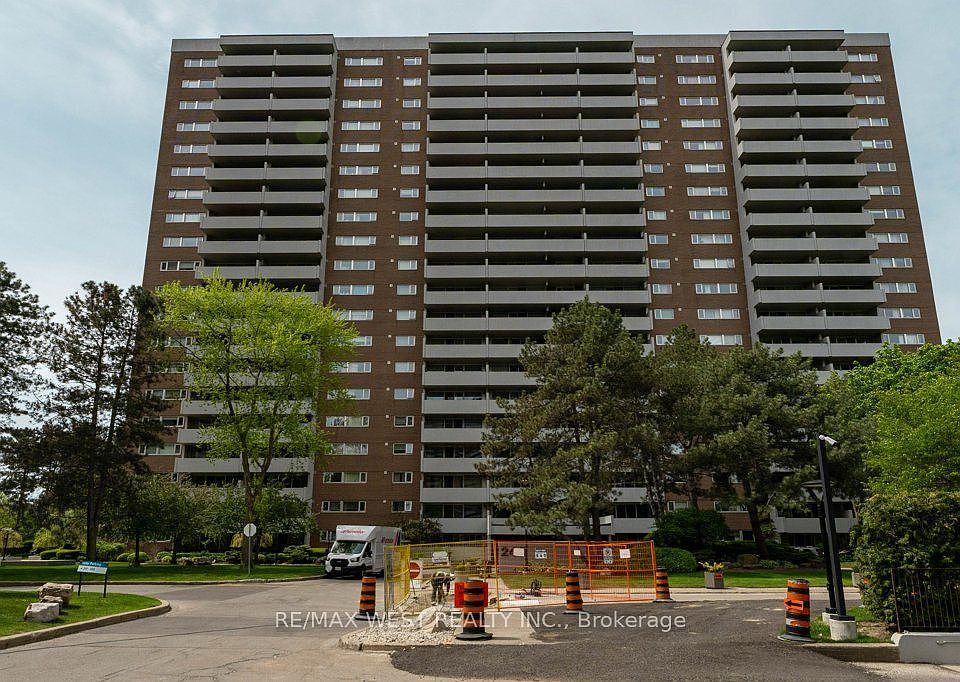 1st image of 240 Scarlett Rd #807