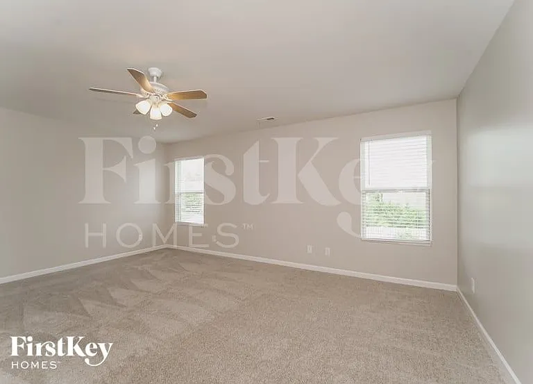 11628 Lusterleaf Holly Rd — Photo 8